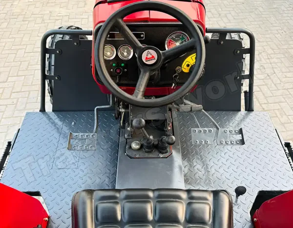 Massive 390 2WD SE Tractors For Sale In Kenya