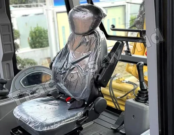 Massive 3CX (Side Shift) Backhoe Loader In Kenya