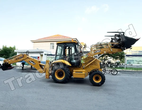 Massive 3CX Side Shift Backhoe Loader In Kenya