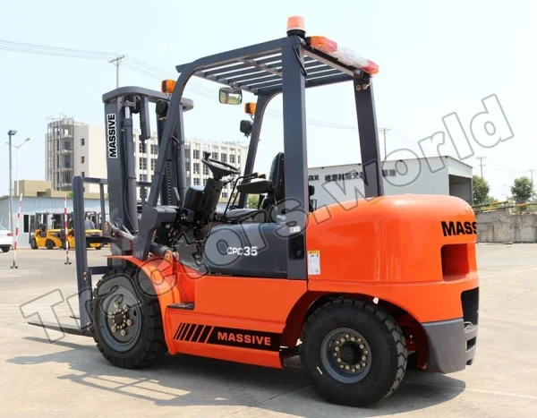 Massive CPCD35 Forklift In Kenya