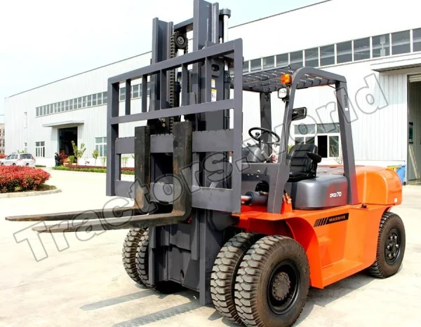 Massive CPCD70 Forklift In Kenya