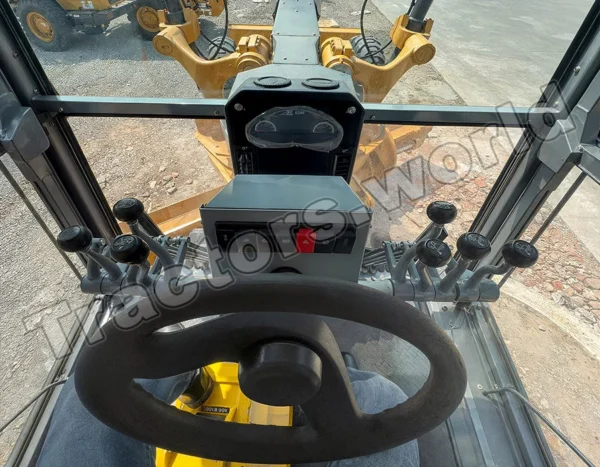 Massive 914 Motor Grader In Kenya